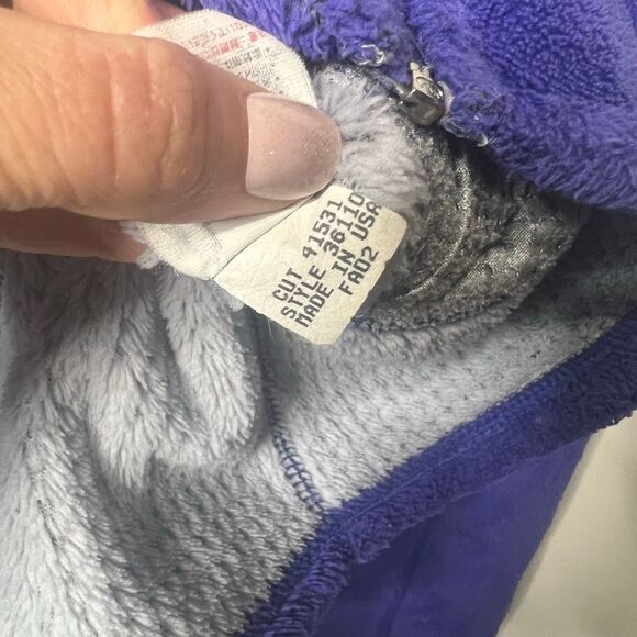 Patagonia Purple Blue and Gray Fleece Jacket Women's Sz M - Picture 10 of 14